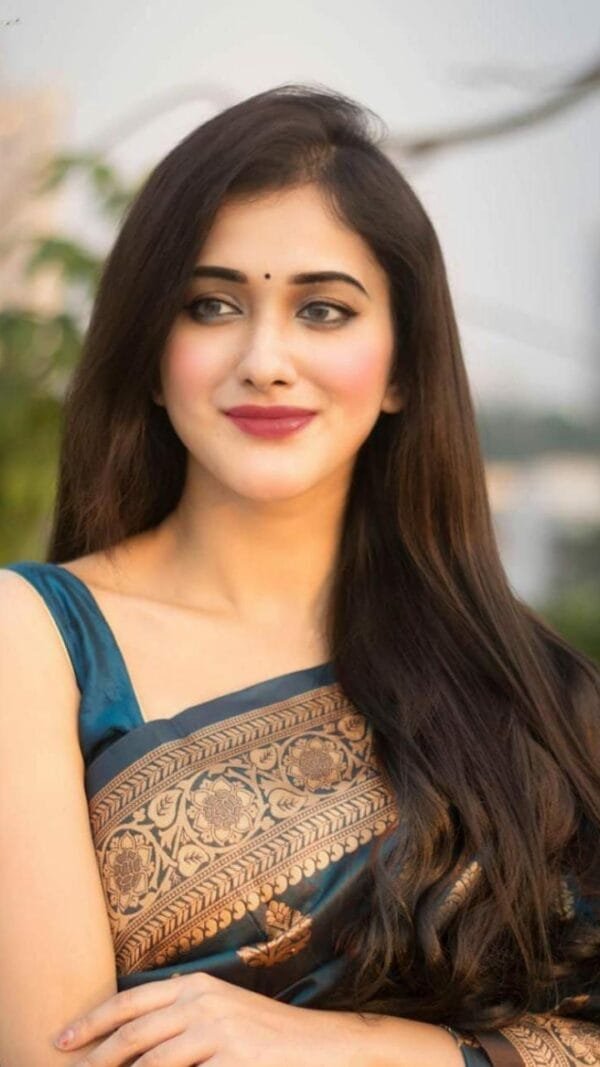 Buy Online Saree - साड़ी का पायदान बनाना - Designer Sarees Rs 500 to 1000 -