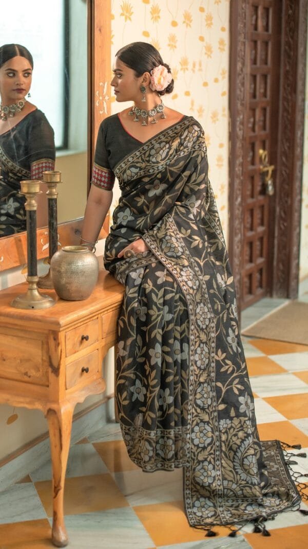 Buy Online Saree - साड़ी में - Designer Sarees Rs 500 to 1000 -