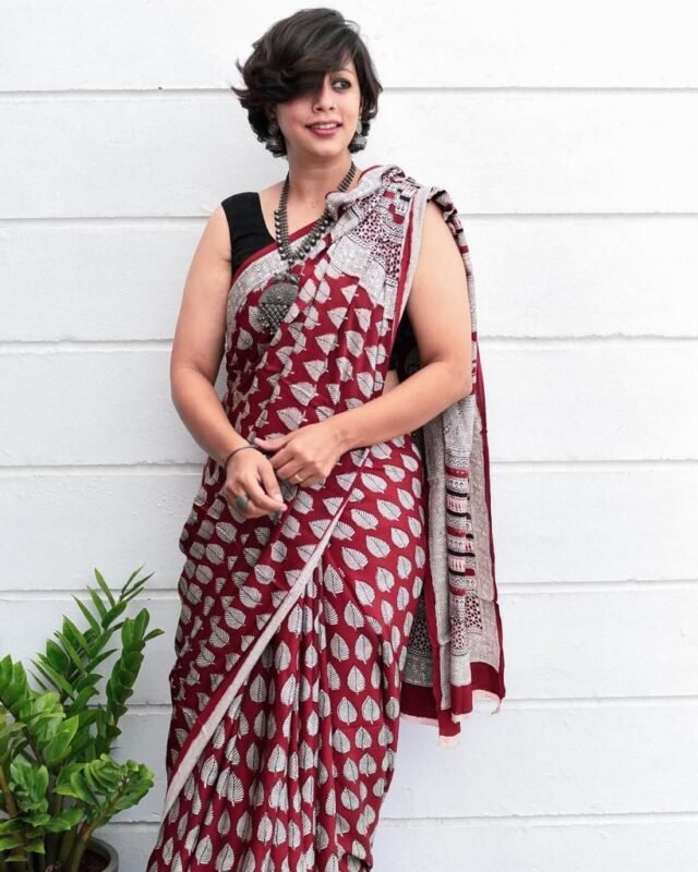 Buy Online Saree - साड़ी सेल - Designer Sarees Rs 500 to 1000 -