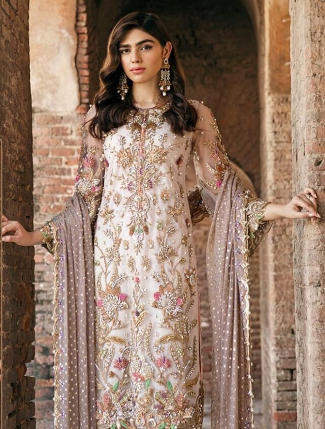 Pakistani Suits Designs -Cream Colour Pakistani Suits