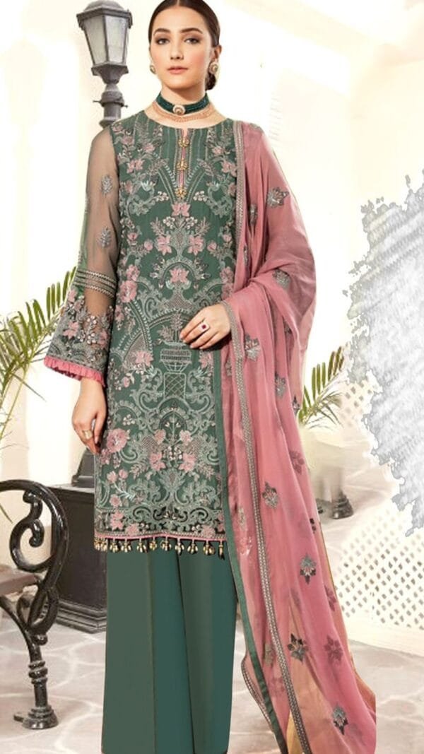 Pakistani Suits For Ladies - Pakistani Suits