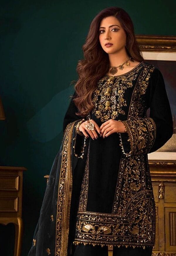 Pakistani Suits Online - Black Colour Pakistani Suits