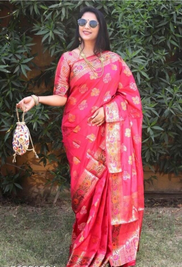 Saree Online Shopping Sites In India - Designer Sarees Rs 500 to 1000