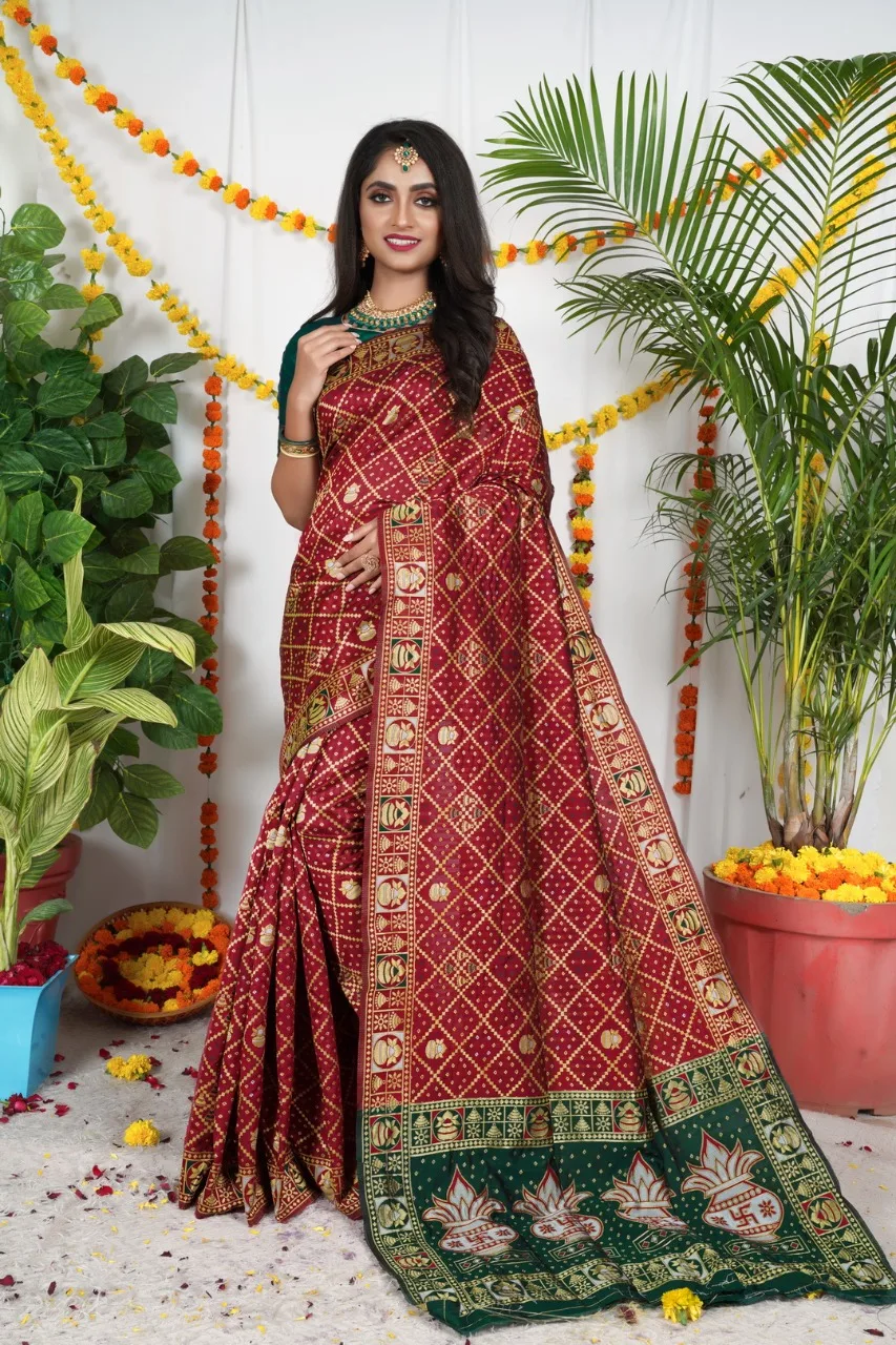 न्यू साड़ी - Designer Sarees Rs 500 to 1000