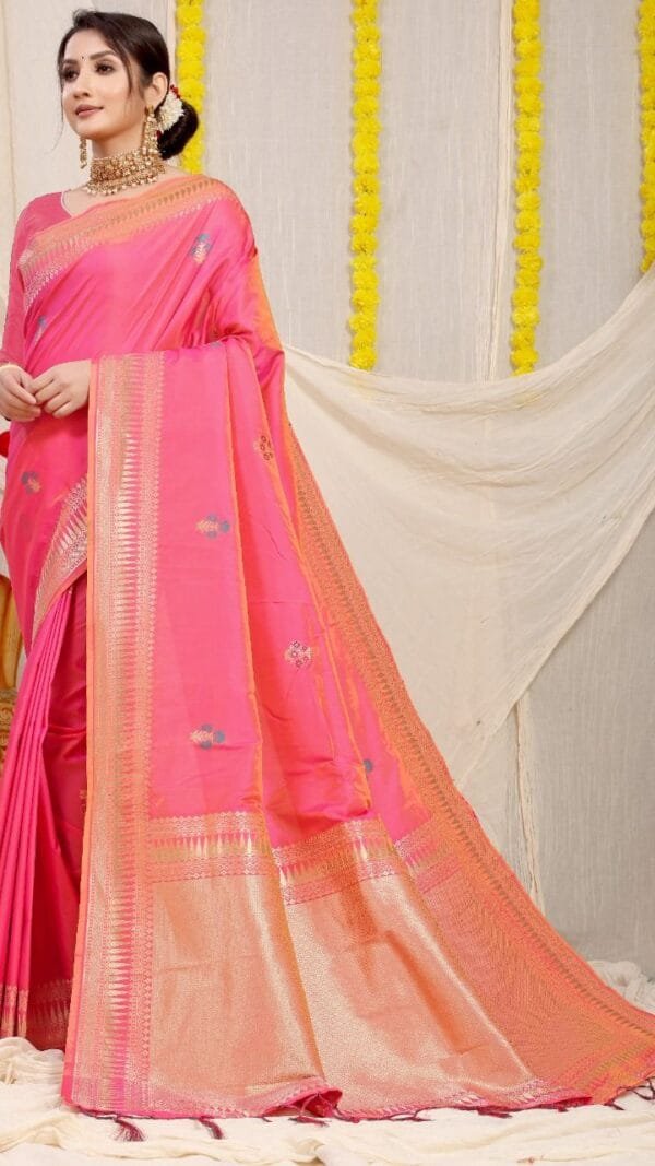 साड़ी फॉर गर्ल्स - Designer Sarees Rs 500 to 1000