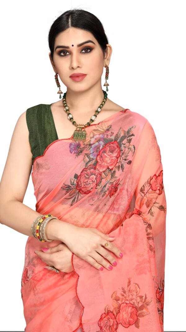 साड़ी में - Designer Sarees Rs 500 to 1000
