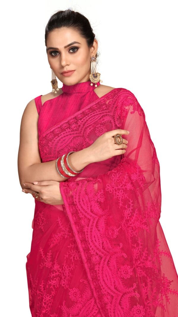 साड़ी सेल - Designer Sarees Rs 500 to 1000