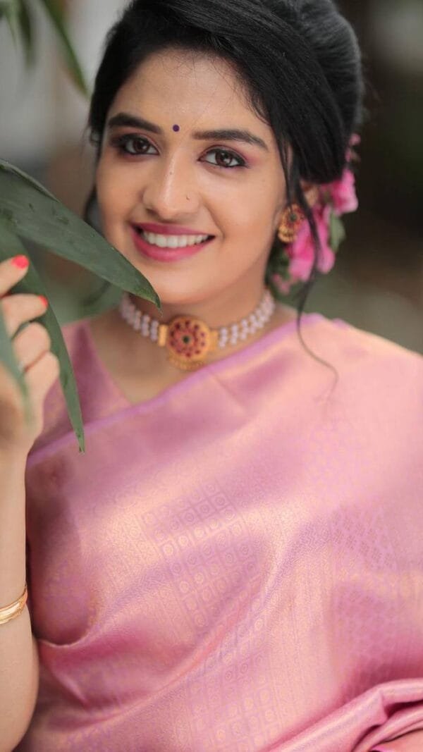 Buy Online Saree - Best Saree Online Shopping App - Designer Sarees Rs 500 to 1000 -