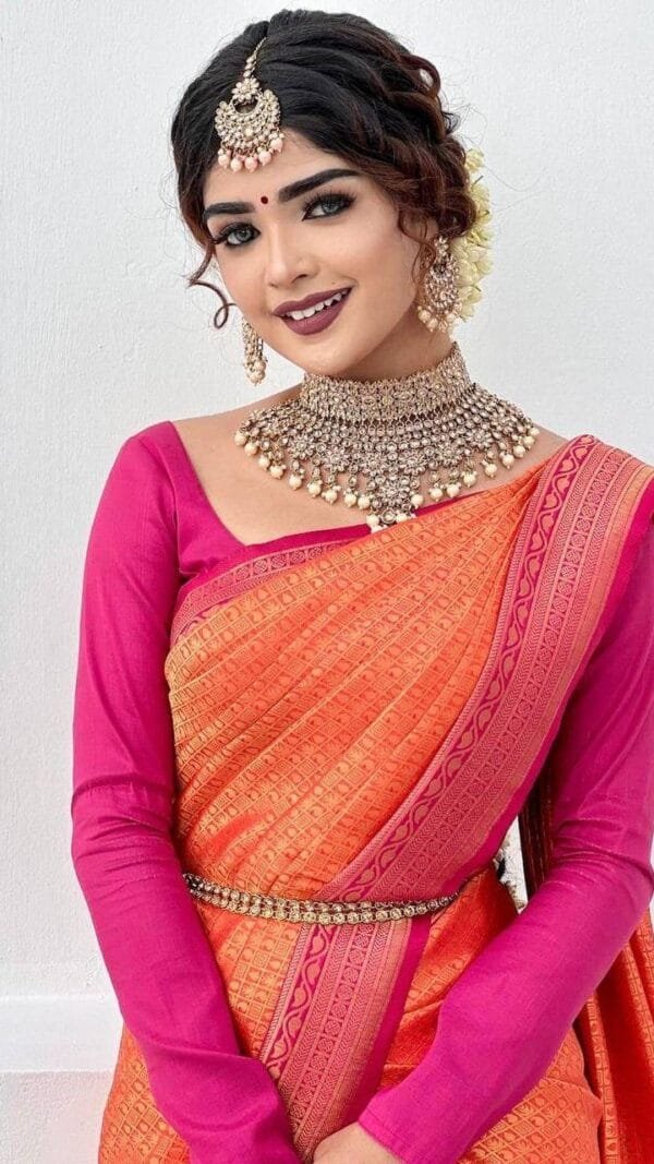 Buy Online Saree - Saree With Blouse Online Shopping - Designer Sarees Rs 500 to 1000 -