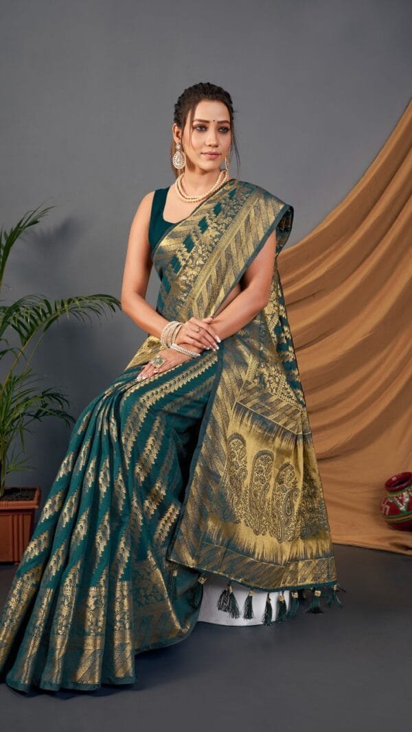 Buy Online Saree - Sarees Online Shopping Wholesale - Designer Sarees Rs 500 to 1000 -