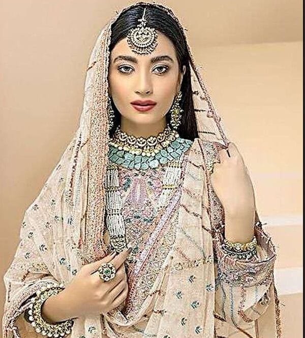 Designers Pakistani Suits - Pakistani Suits Online