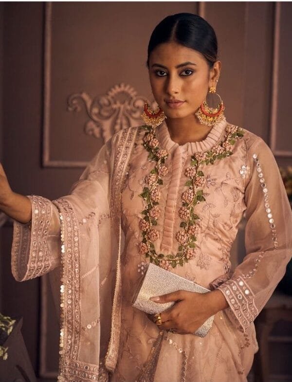 Pakistani Suits Salwar - Pakistani Suits