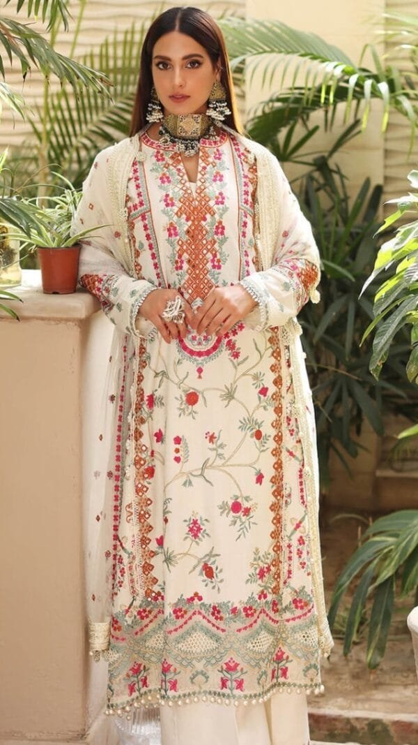 New Design Pakistani Dress - Pakistani Suits Online