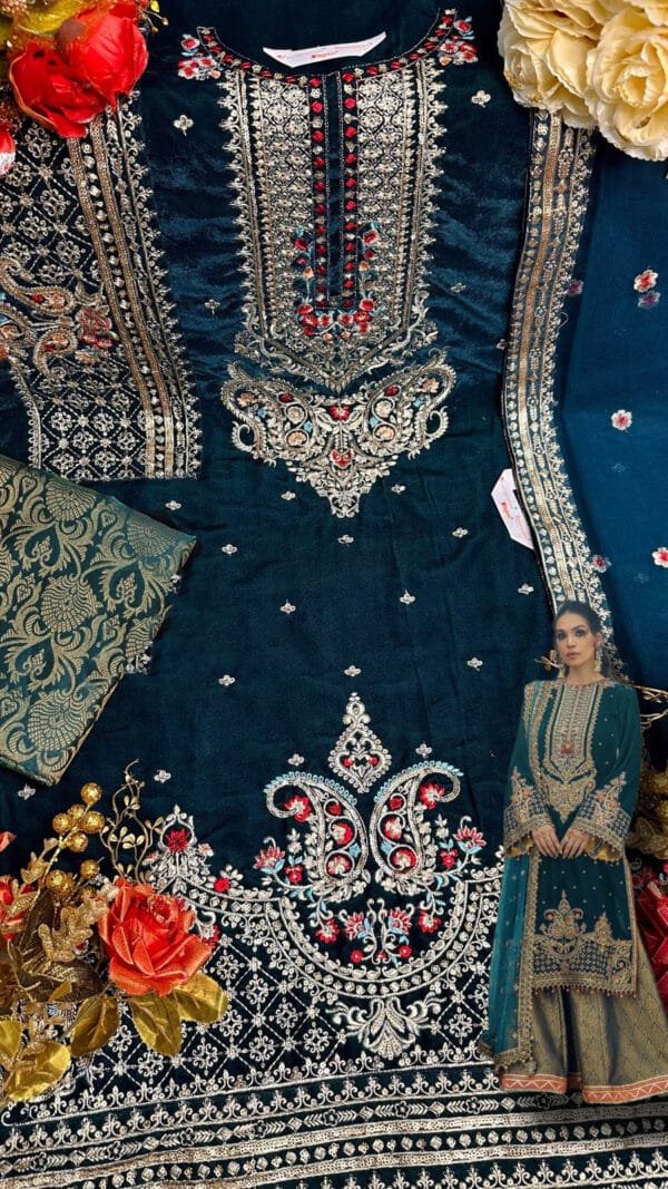 New Pakistani Dress - Pakistani Suits Online