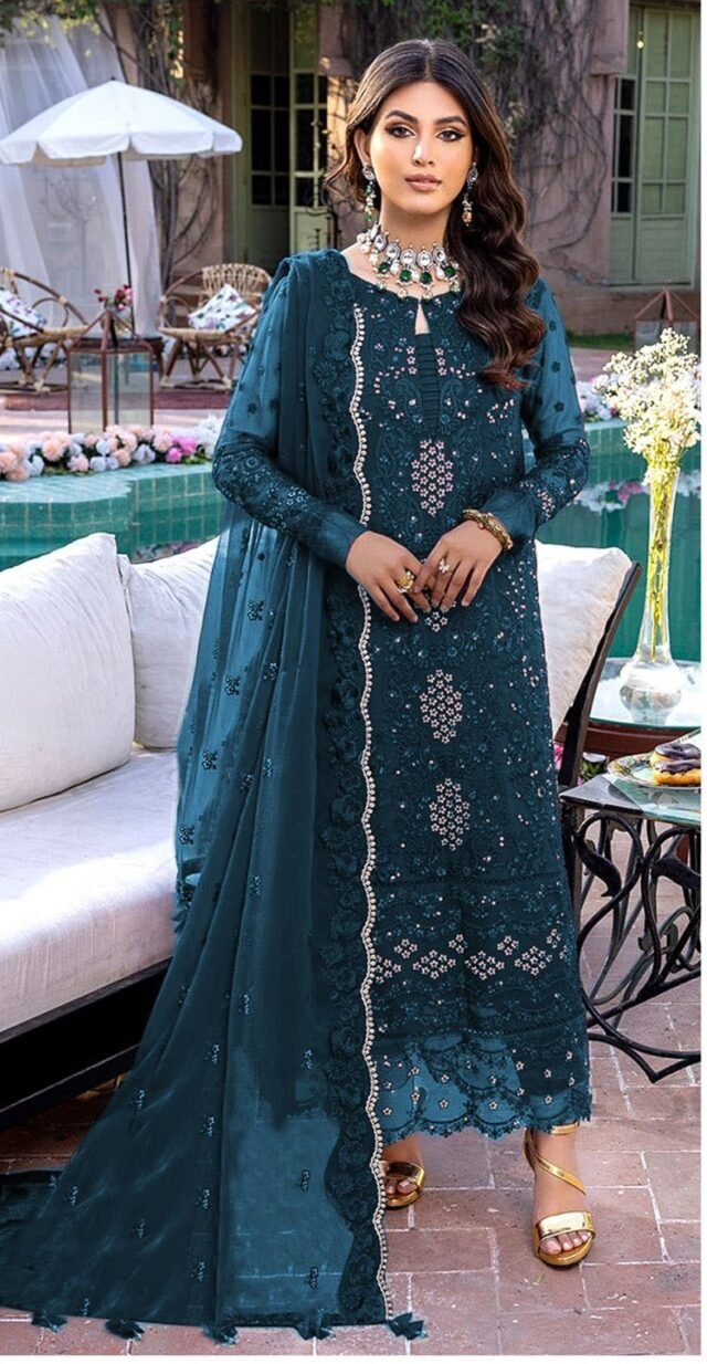 Pakistani Dress Designs - Pakistani Suits