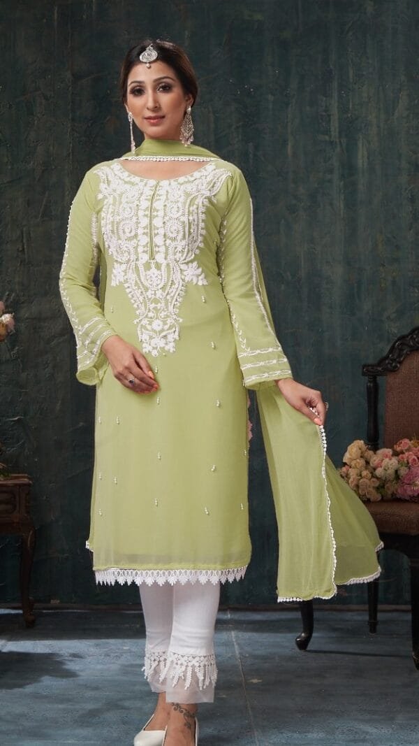 Pakistani Dress Latest - Pakistani Suits Online