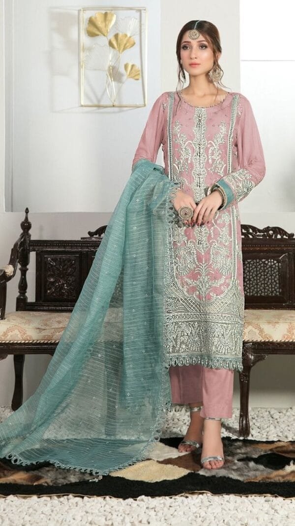 Pakistani Dress Material - Pakistani Suits Online
