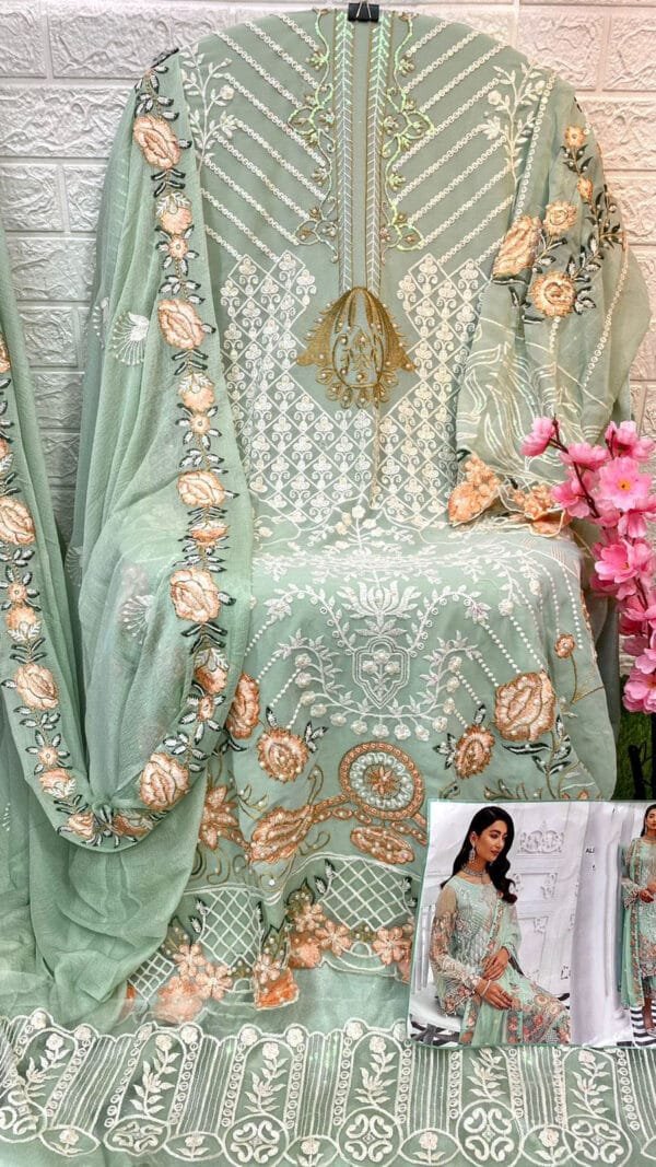 Pakistani Dress Mehndi - Pakistani Suits
