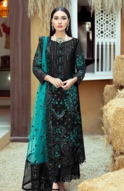 Pakistani Suits Design 2021 - Pakistani Suits