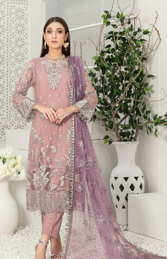 Pakistani Suits Designs 2021 - Pakistani Suits Online