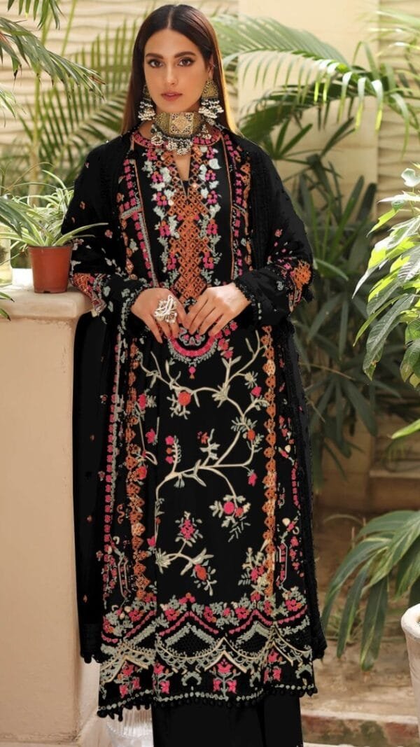 Pakistani Suits Ladies - Pakistani Suits Online
