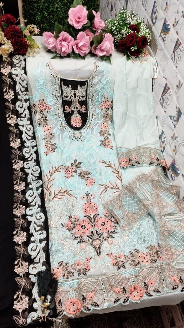 Pakistani Suits Replica Online India - Pakistani Suits Online