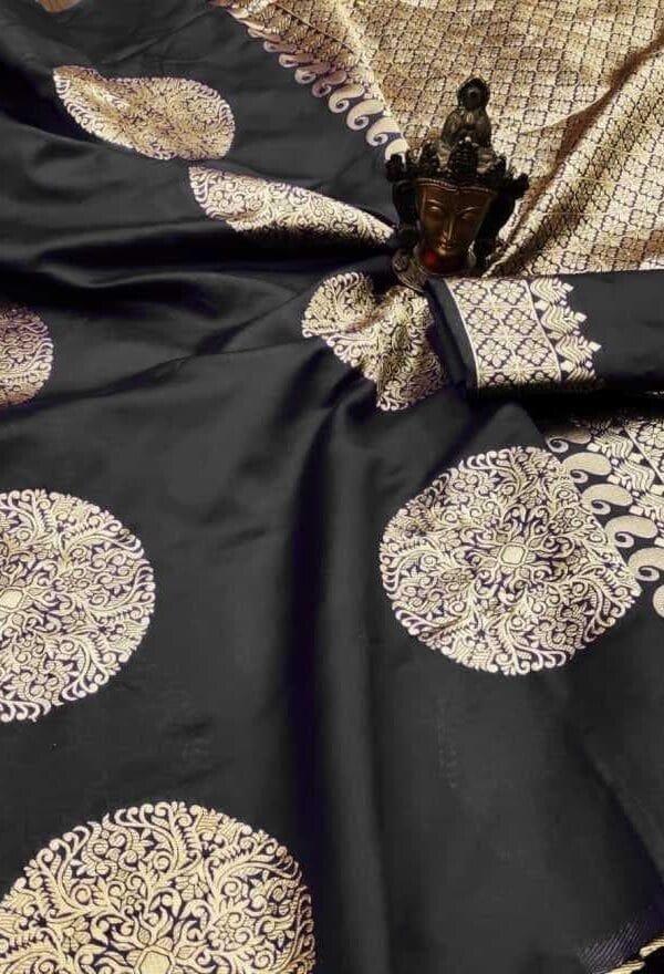 Saree In Online India - Designer Sarees Rs 500 to 1000