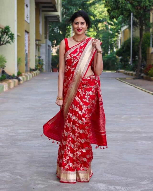 Saree Online Best Website - Designer Sarees Rs 500 to 1000