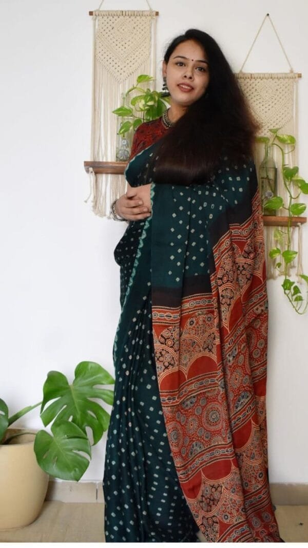 Saree Online Booking - Designer Sarees Rs 500 to 1000