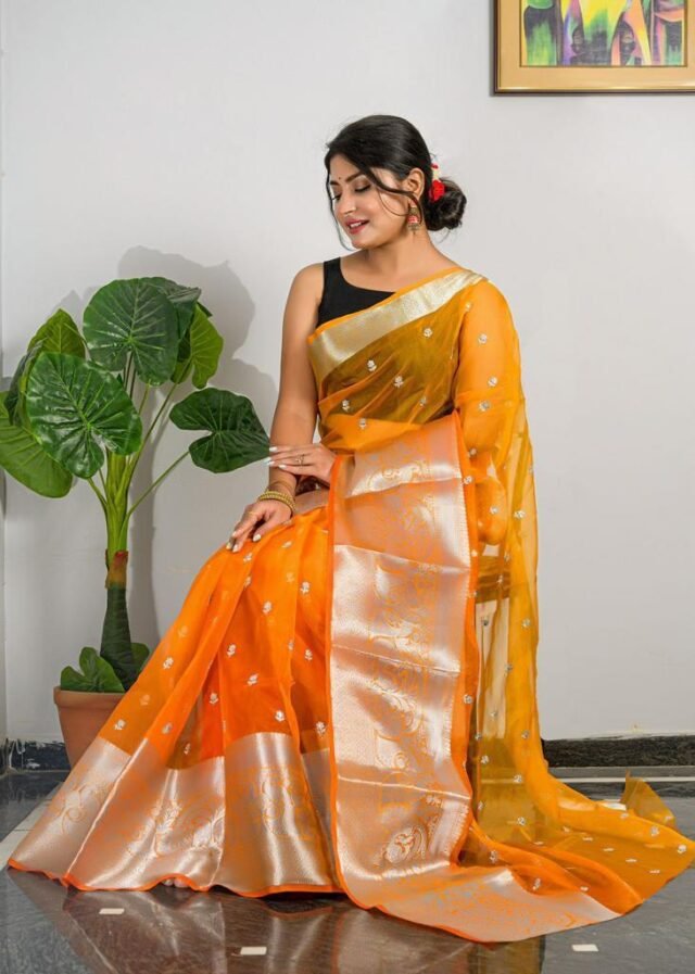 Saree Online Shopping Kolkata - Designer Sarees Rs 500 to 1000