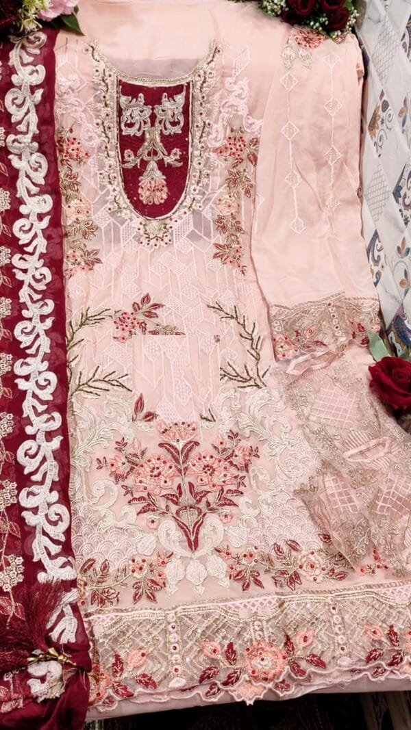 Wholesale Pakistani Suits Online - Pakistani Suits Online