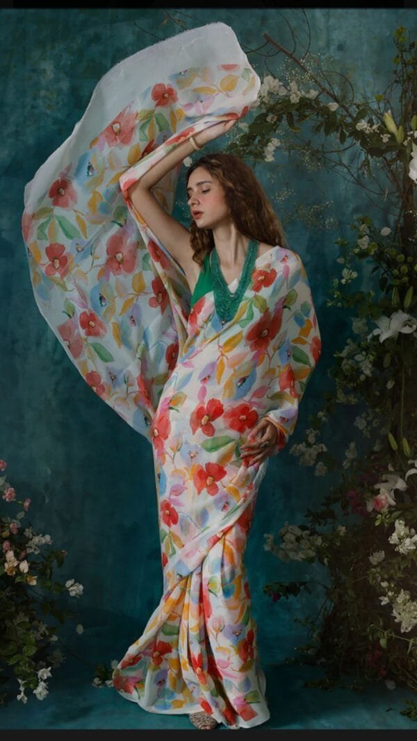 न्यू डिजाइनर साड़ी - Designer Sarees Rs 500 to 1000