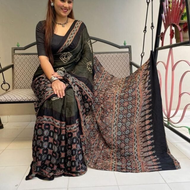 साड़ी का डिजाइन - Designer Sarees Rs 500 to 1000