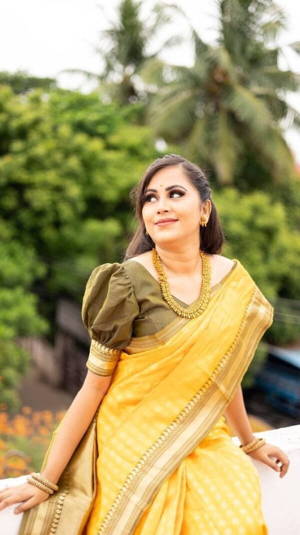 Best Saree Online Shopping App - Designer Sarees Rs 500 to 1000