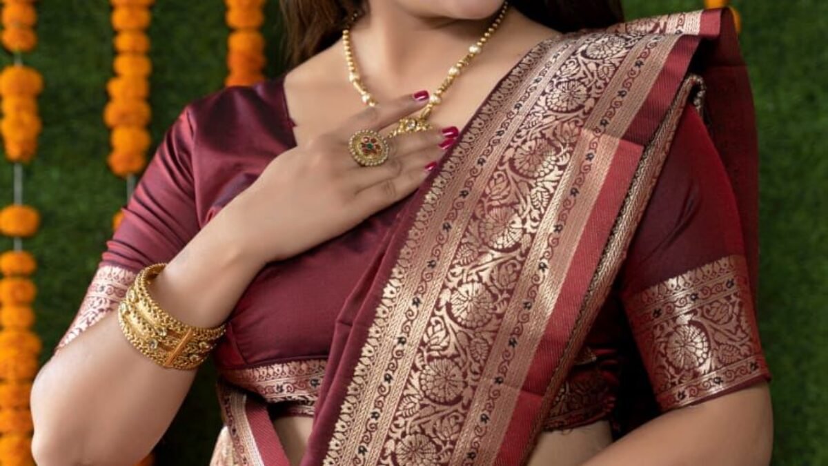 Best Saree Online Shopping Sites - Designer Sarees Rs 500 to 1000 