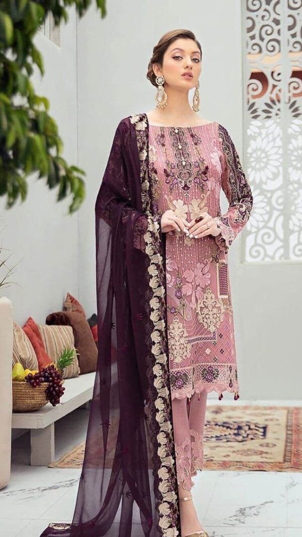 Dubai Pakistani Suits
