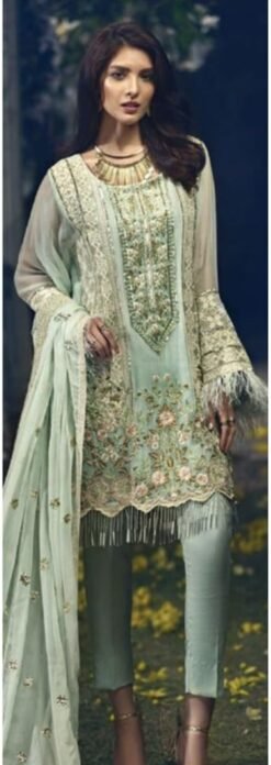 Fashion Naari Pakistani Suits