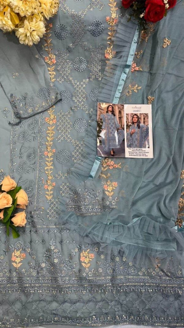 Fashion Naari Pakistani Suits