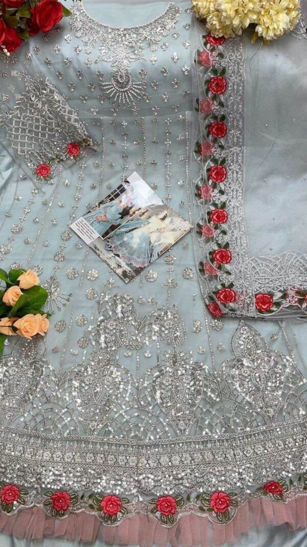 Latest Pakistani Dress Designs