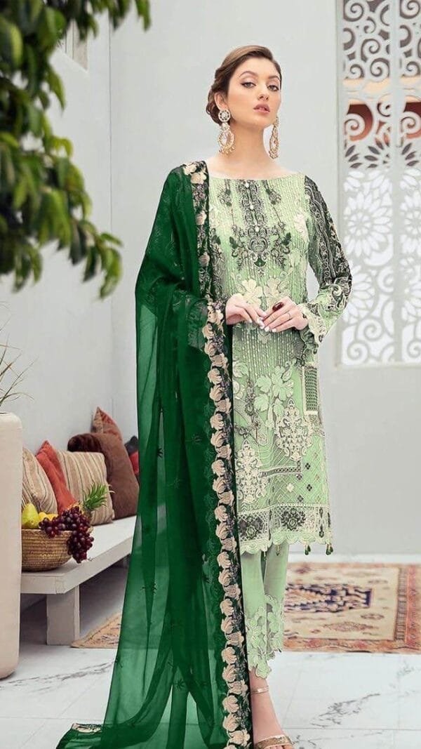 Latest Pakistani Suits