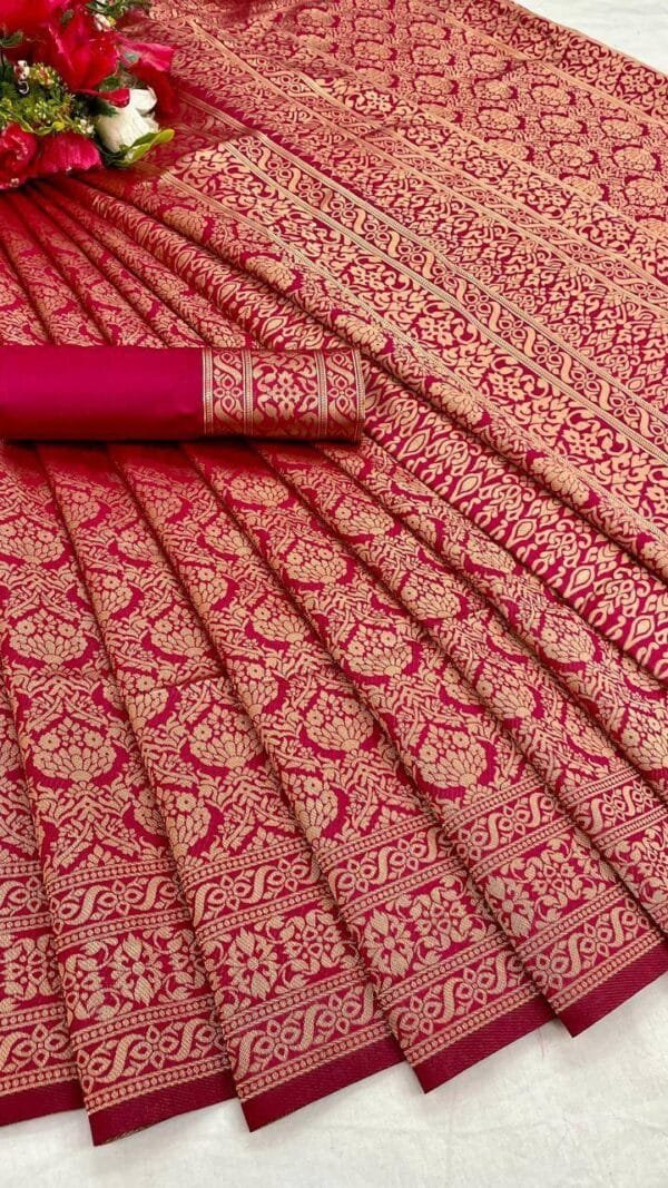 Nearby Saree Shop - Designer Sarees Rs 500 to 1000