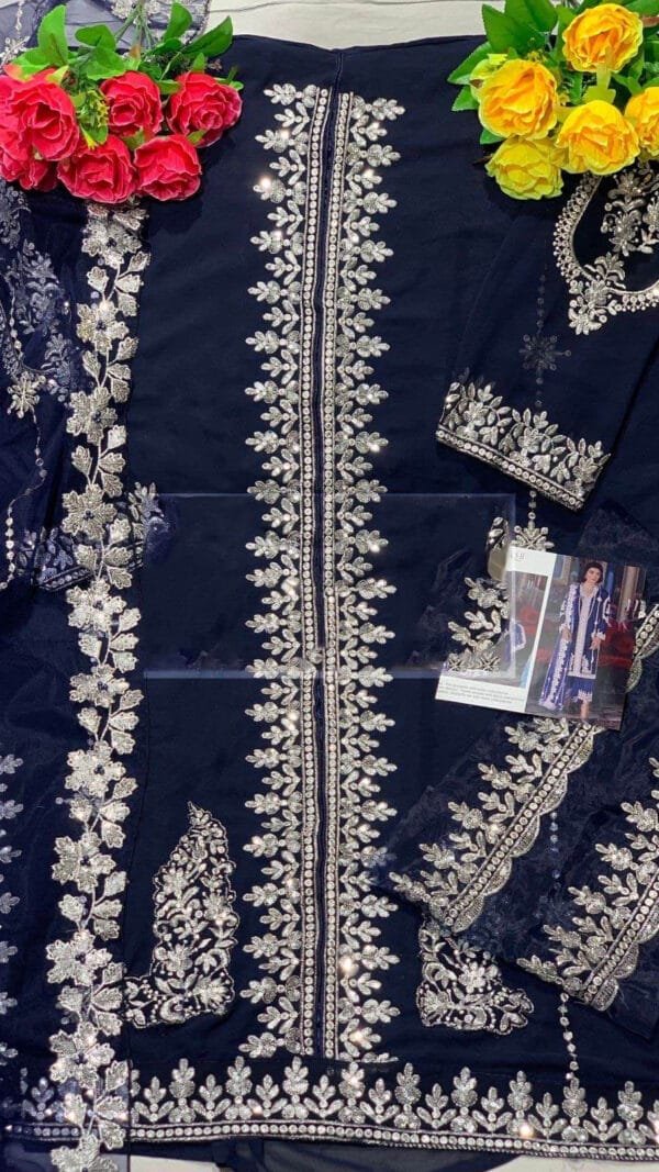 Online Pakistani Suits Uk