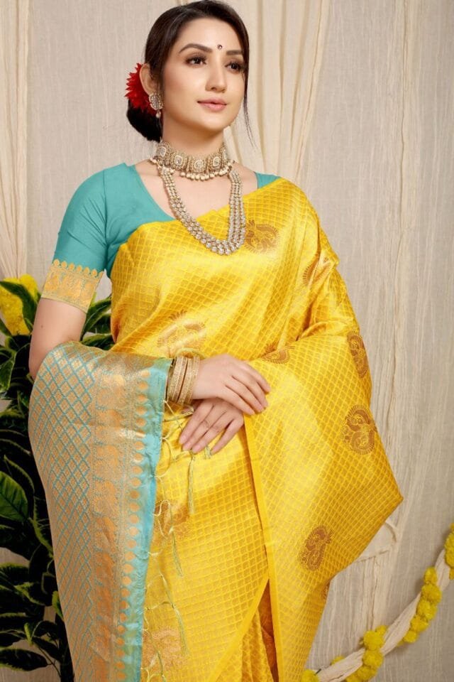 Online Saree Brands - Designer Sarees Rs 500 to 1000