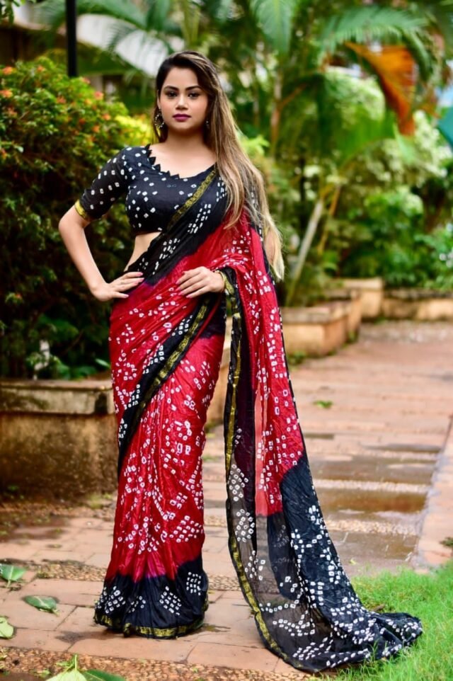 Online Saree Brands - Designer Sarees Rs 500 to 1000