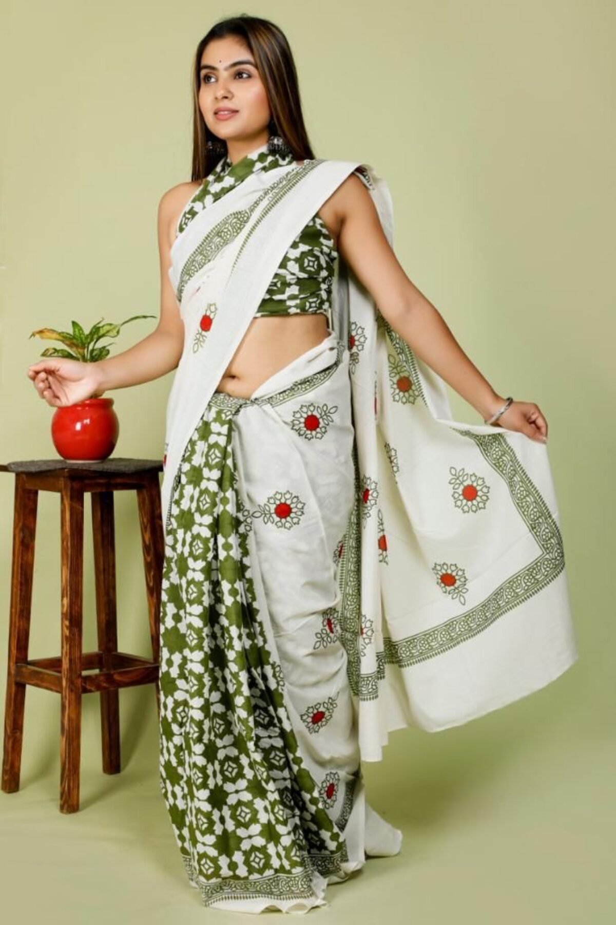 Jayalakshmi party hot sale wear sarees