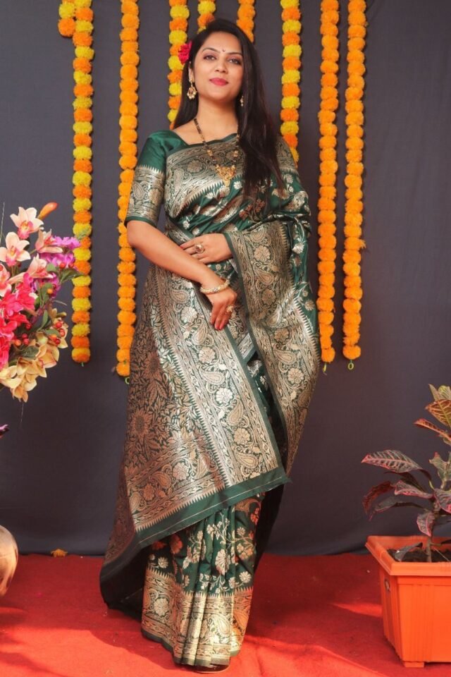 Online Silk Sarees With Price - Designer Sarees Rs 500 to 1000