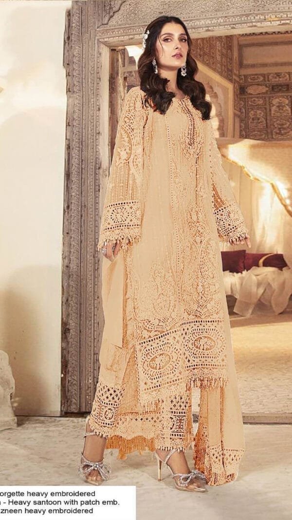 Pakistani Suits To Buy Online