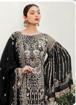 Pakistani Suits To Buy Online