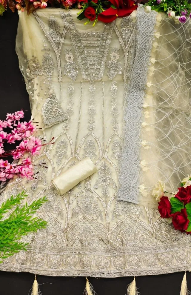 Pakistani Suits Uk In Online