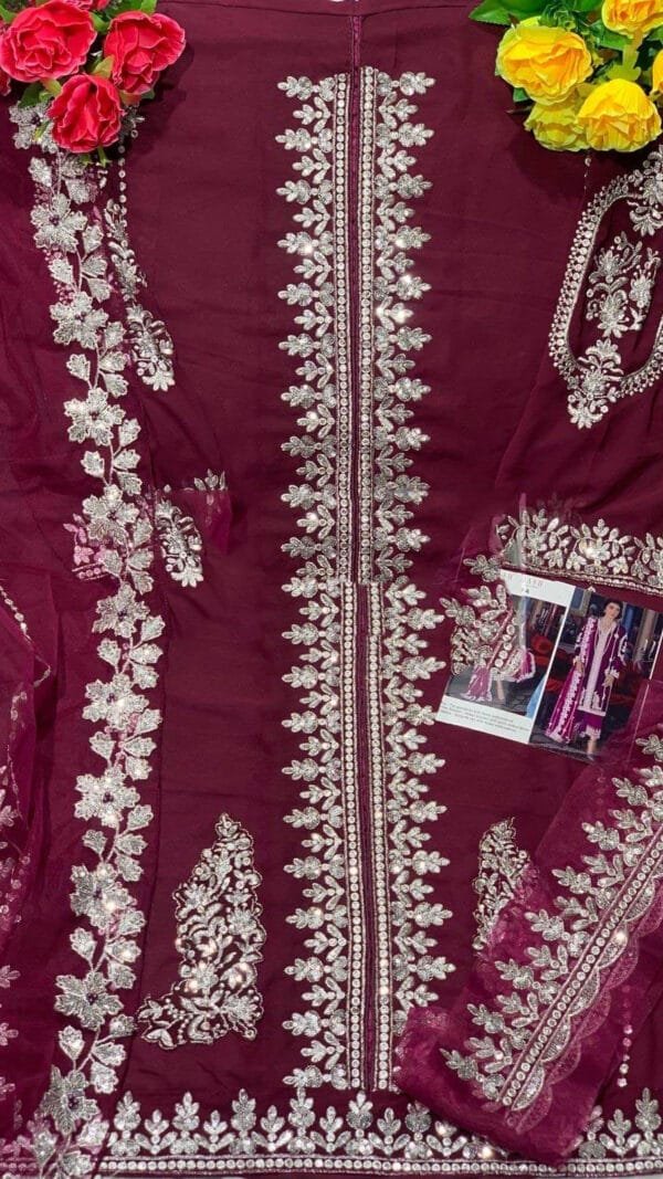 Pakistani Suits Wholesale Delhi